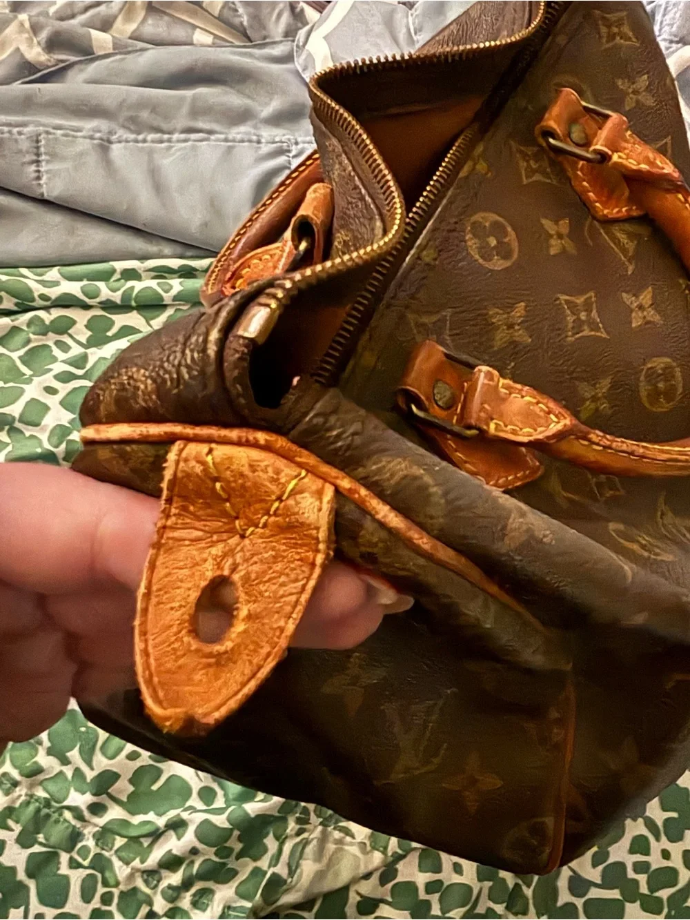 Louis Vuitton Brown Monogram Canvas Satchel with Tan Handles - Picture 3 of 5